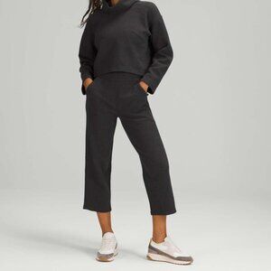 💖 Lululemon Ribbed Straight Leg Super-High-Rise Crop 23" in Heathered Black